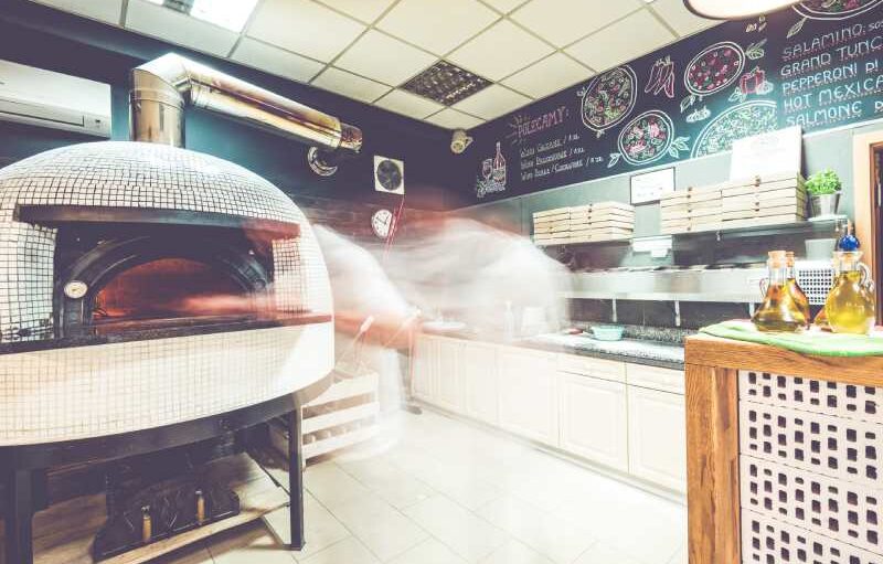 Pulizia canne fumarie pizzerie (1)